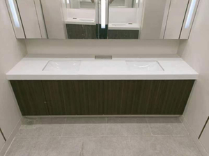 Vanity Top mặt phải bằng đá cẩm thạch cho phòng trang điểm